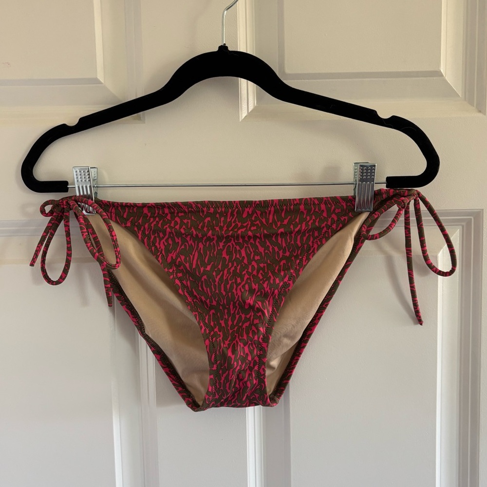 VICTORIA’S SECRET Bikini Bottoms